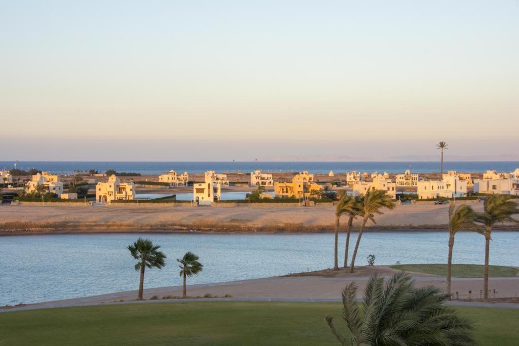 Joubal * Hurghada
